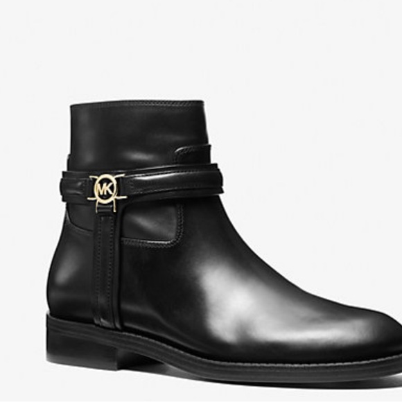 MICHAEL KORS 
Mindy Flat Bootie Bombe Leather NIB US9M - Picture 1 of 10